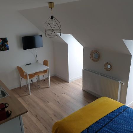 Studio 5 Henriville أميا المظهر الخارجي الصورة